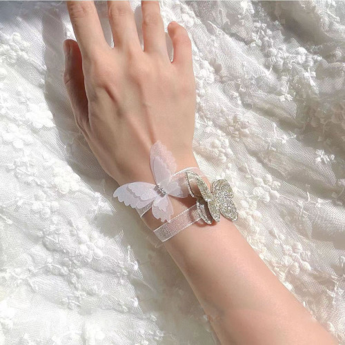Wrist flower bridesmaid group bride wedding lace white butterfly mesh beautiful simple small fresh bracelet high-end sense