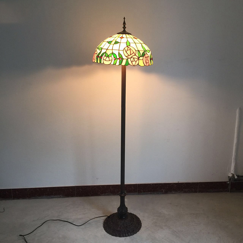Foreign Trade Lighting Manufacturers Wholesale Hotel Club Tiffany Floor Lamp New Promotion Pastoral Rose Floor Lamp