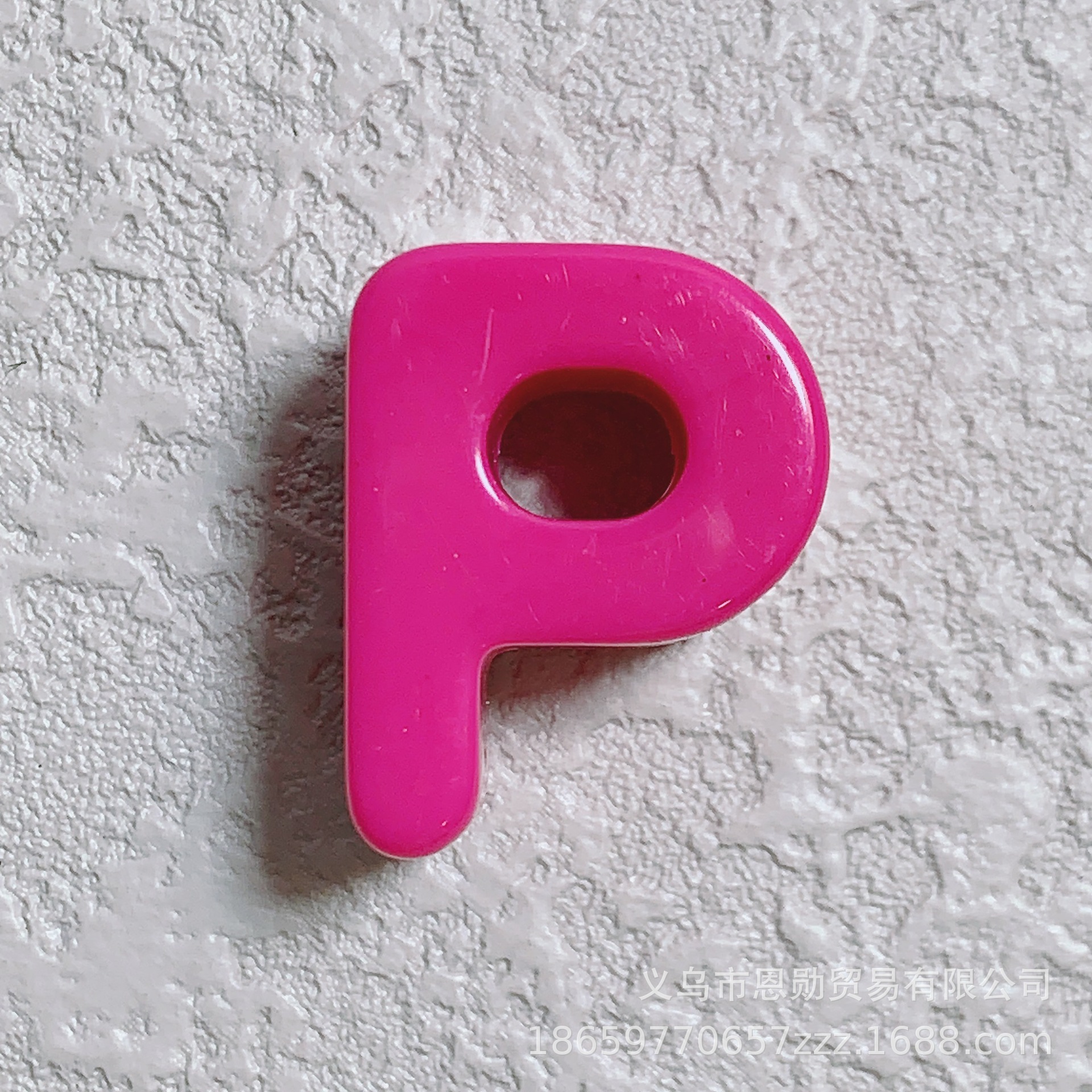 P (rose red)