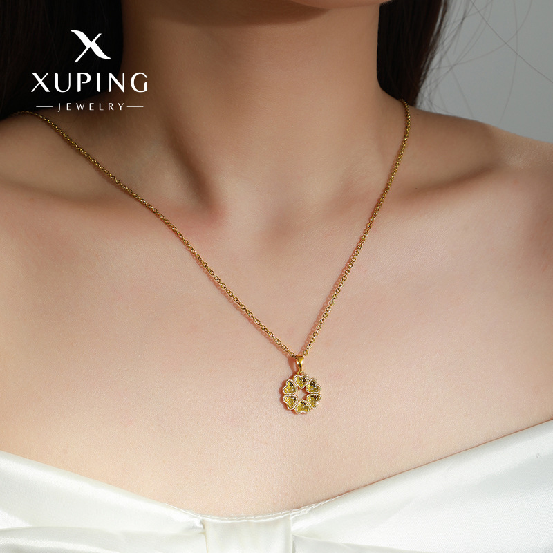 Xuping joyería 5D artesanía espejo panal escama de dragón amor colgante collar de lujo ligero de lujo de alta calidad colgante chapado en oro