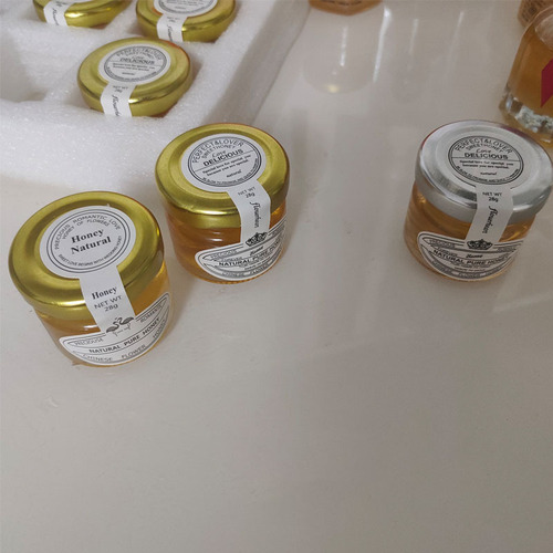 Birthday and wedding return gift 28g small bottle boxed honey honey souvenir wedding honey small gift manufacturer wholesale