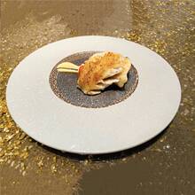 �ձ������մɲ;߈A�Ή�˾����ƴ�P������չʾ�P��ţ���Ŷ���ƽ�P