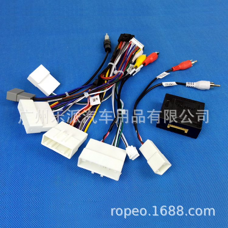 日产中低配大屏机电源线+RZC协议盒-M1