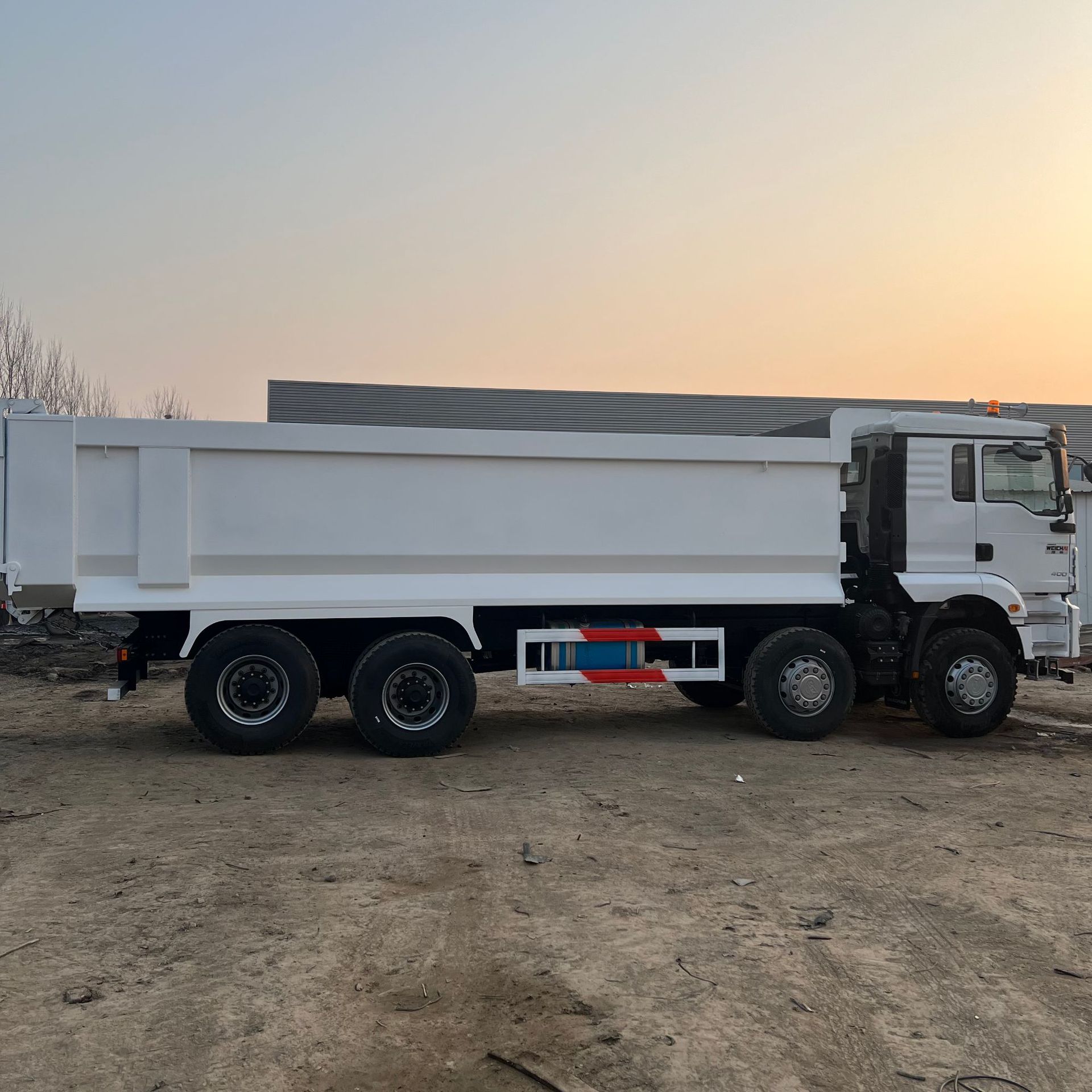 Factory Exports Used Shacman Dump Trucks, Shaanxi Automobile Delong Dump Trucks, Large Heavy-Duty Dump Trucks