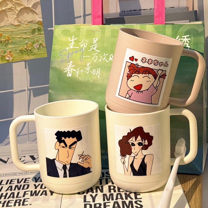 蜡笔小新一家四口高颜值防摔漱口杯儿童家用创意洗漱杯|undefined