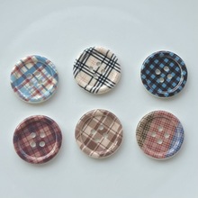 秋冬新款米咖色格子圆形纽扣diy手工材料服装辅料手机壳贴片鞋花
