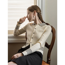 ���Sɫ���I�L��ᘿ����l�y�_��Ůʿ�e�µĴ�������촩��������