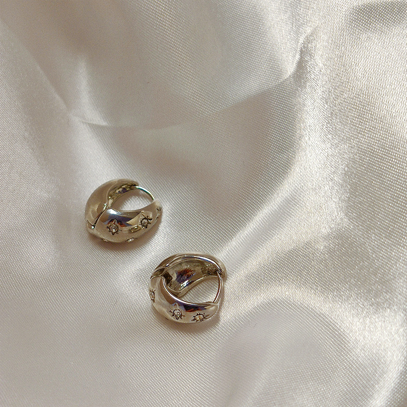 15g Weight Alloy Ear Needle Material Ear Studs Classification 1 Pair Quantity Holiday, Daily, Date Occasion Alloy Material Geometric, Solid Color Pattern Women's Gender Plating Design Vintage Style Style 1 Pair Vintage Style Geometric Solid Color Plating Alloy Ear Studs 22