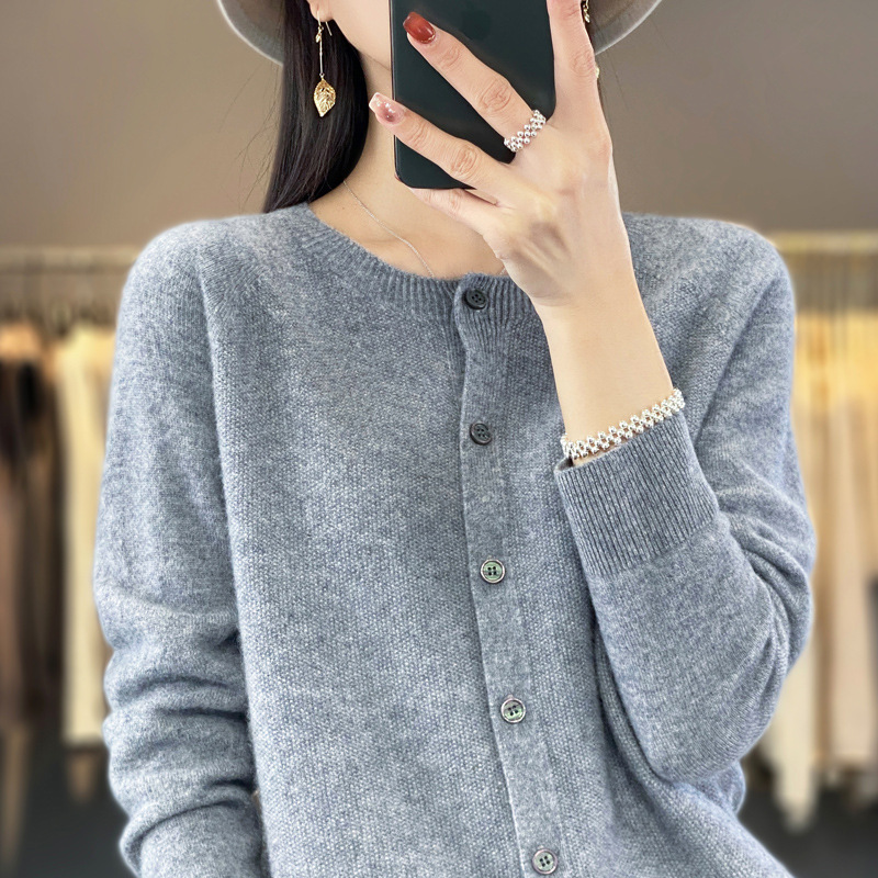 秋装新商品100% 純ウールカーディガン女性セーターコート一線成衣ゆるい長袖ニット上着薄い|undefined