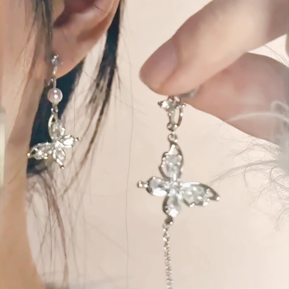 Pendientes de botón con perla y circonita para mujer elegantes_voghion.com