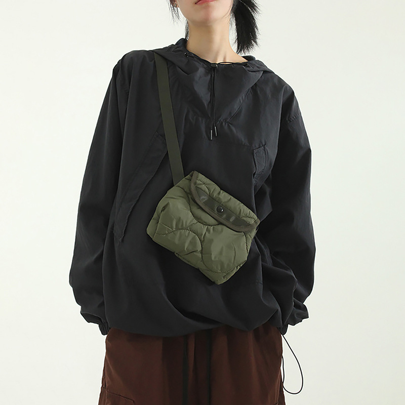 localmansion Nylon Small Wave Quilting Diamond-patterned Shoulder Crossbody Bag_voghion.com