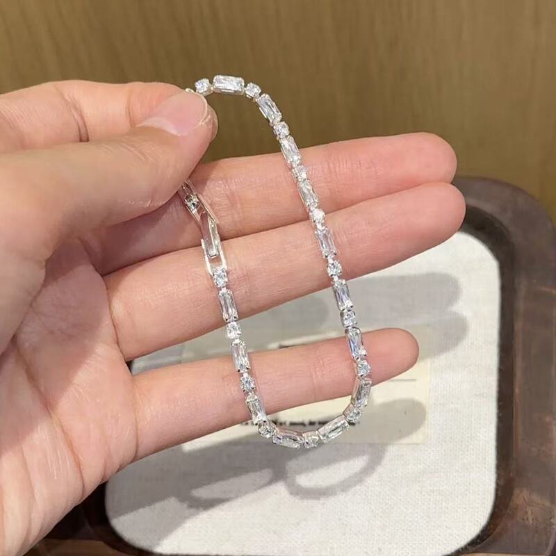 "Kongshan Lingyu" Cool and Elegant Sparkling Diamond-Studded Bracelet for Women, Simple and Niche, Light Luxury with a High-End Feel, Cross-Border Jewelry "Kongshan Lingyu" Cool and Elegant Sparkling Diamond-Studded Bracelet for Women, Simple and Niche, Light Luxury with a High-End Feel, Cross-Border Jewelry