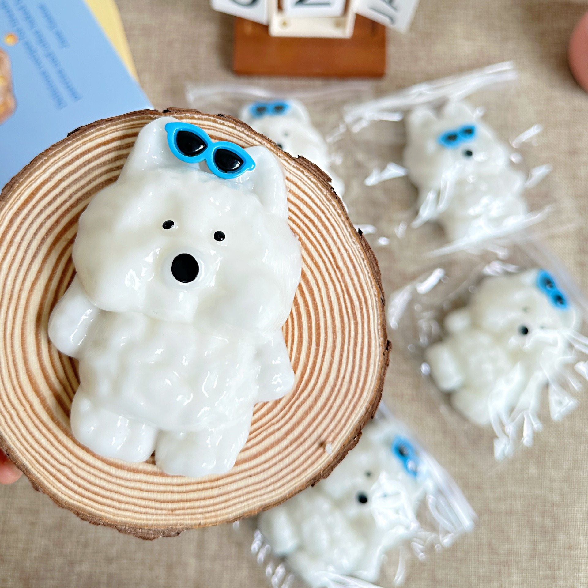 Lodo de la sensación de sufra crema pellizco pellizco Le juguete descompresor chica alta cara rebote lento sensación de agua artefacto descompresor