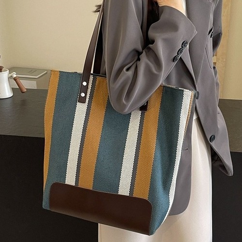 Women's Large Backpack 2024 New Fashion Color-blocked Striped Canvas Commuter Handbag Tote Bag Trendy Shoulder Bag