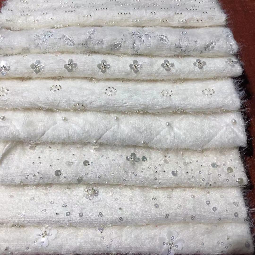 小香风布料粗纺绣花多色绣片加厚秋冬大衣外套衣服面料