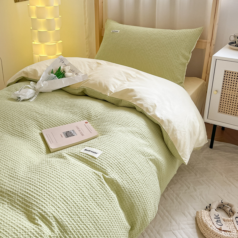 Dormitorio de estudiantes Juego de cama de gofres de algodón de algodón de tres piezas, sábanas, fundas de edredón, sábanas, sábanas y colchones