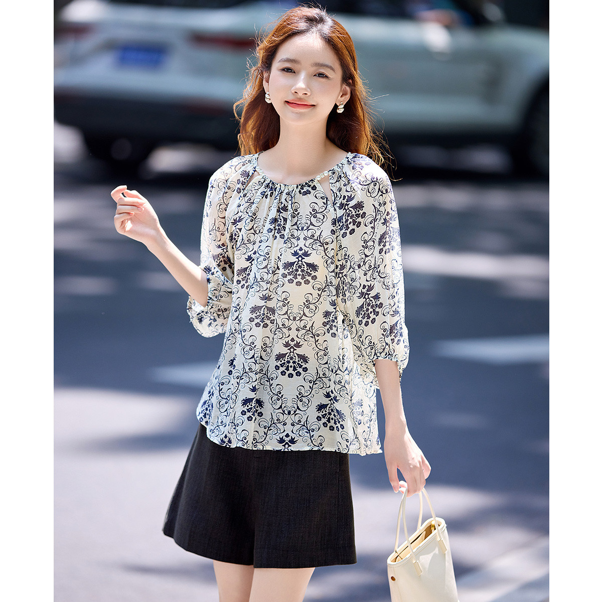 Hoa bị gãy