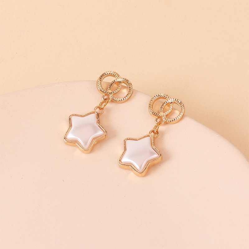 4g Weight Earrings Classification Wedding, Travel, Birthday, Festival Occasion Women'S Gender Inlaid Shell Design Gold Color Simple Fashion New Geometric Double Circle Star Earrings 5