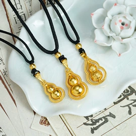 项链;手链;戒指