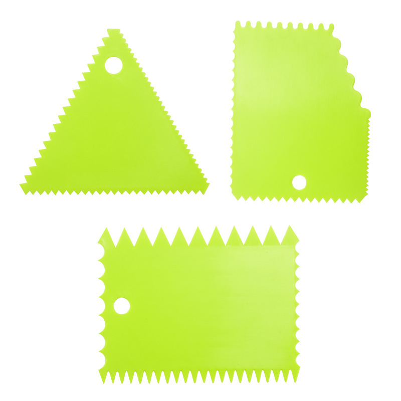 Nueva crema cortador de fideos raspador de plástico pastel herramientas de bricolaje utensilios para hornear raspador conjunto de tres piezas en stock suministro