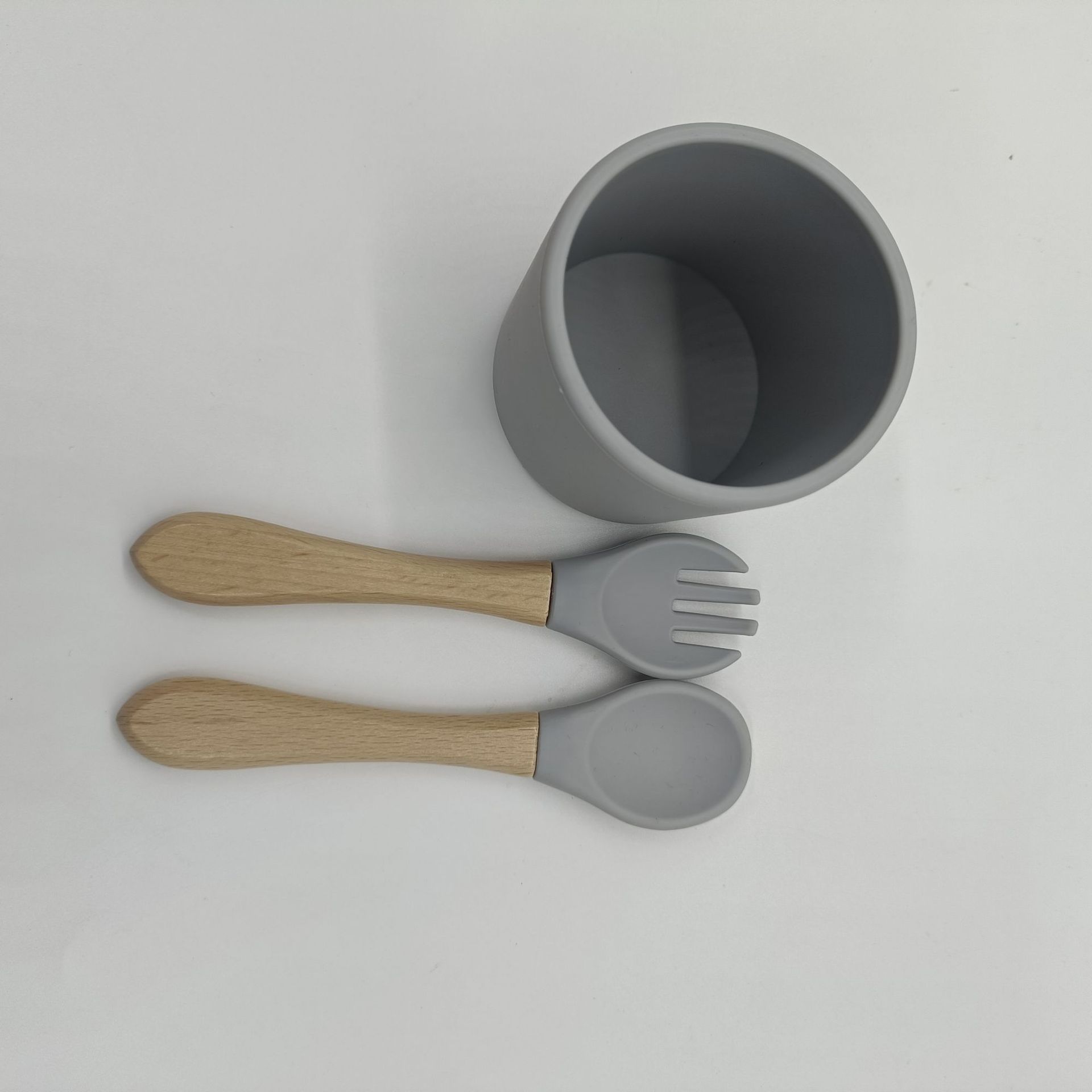 直筒杯和木柄叉勺 baby drinking cup and silicone fork with wooden handle