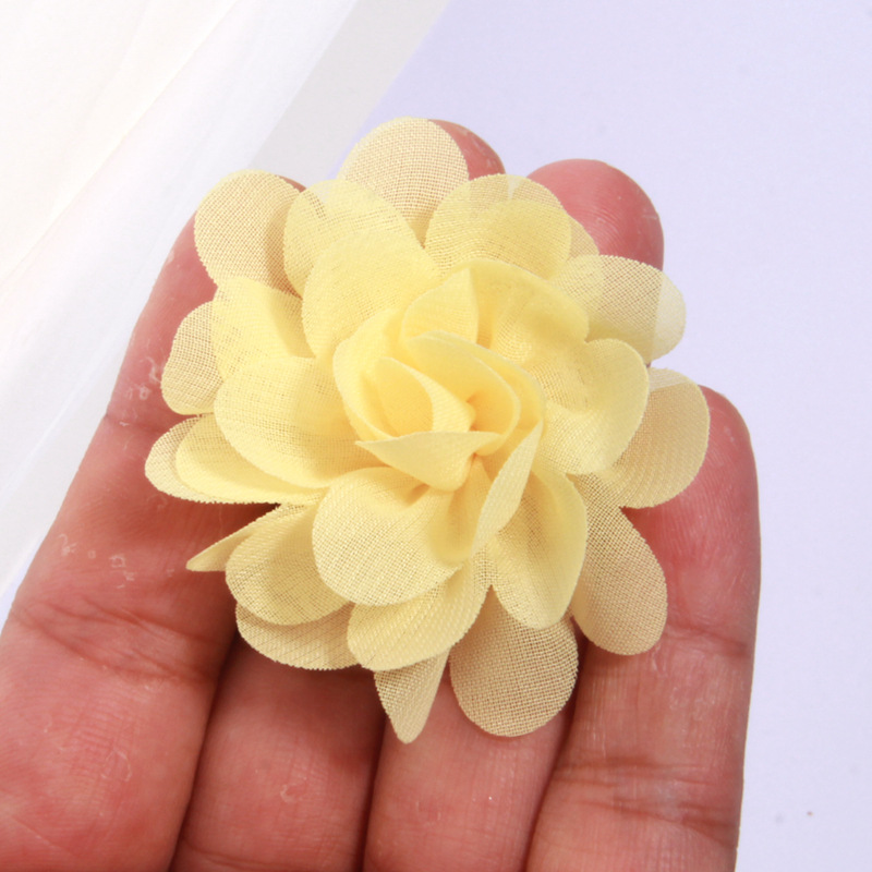 밝은 노란색밝은 노란색