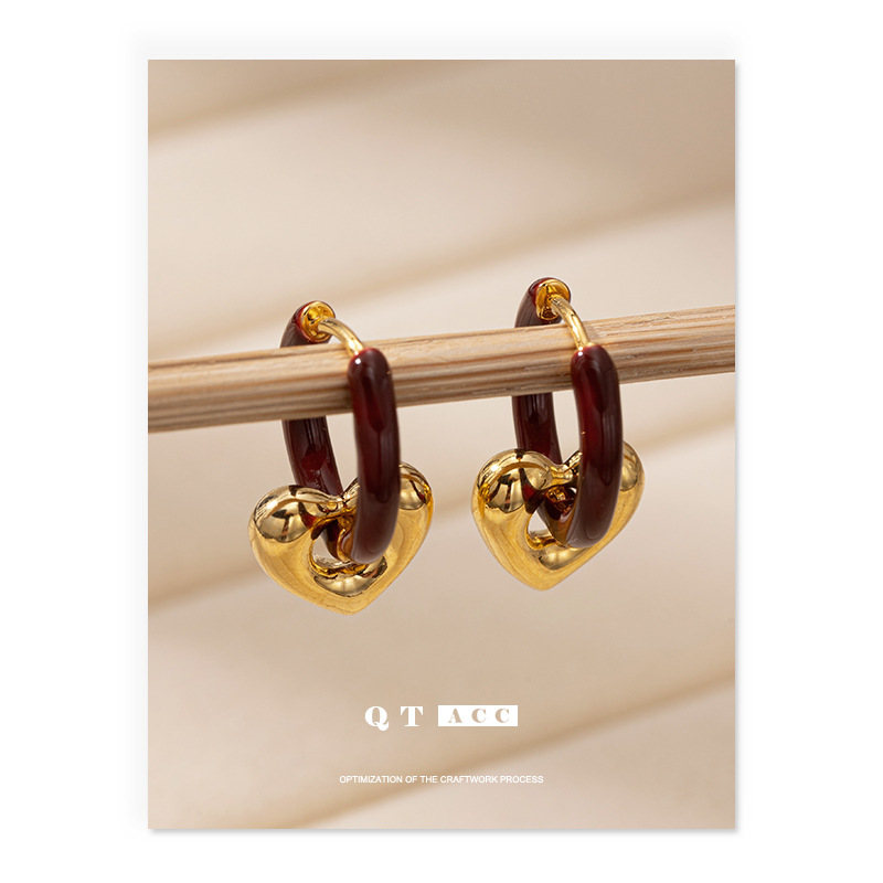 Moda clásica amor pendientes retro alta sensación de goteo manual pendientes de aceite simple versátil otoño invierno pendientes