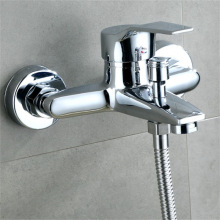 锌合金壳体黄铜雅思三联浴缸龙头墙上冷热混水龙头轻奢风格花洒