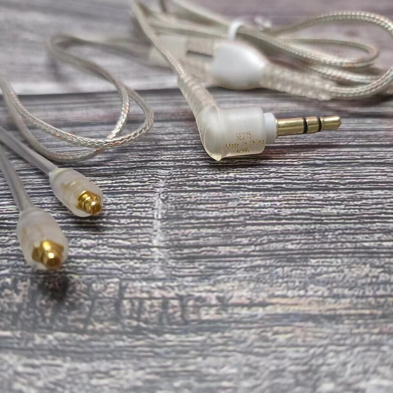 Shure Se215Se535/Se425 Silver Shure Cable Connection Audio Cable Mmcx Plug-In Cable Suitable Shure Se215Se535/Se425 Silver Shure Cable Connection Audio Cable Mmcx Plug-In Cable Suitable
