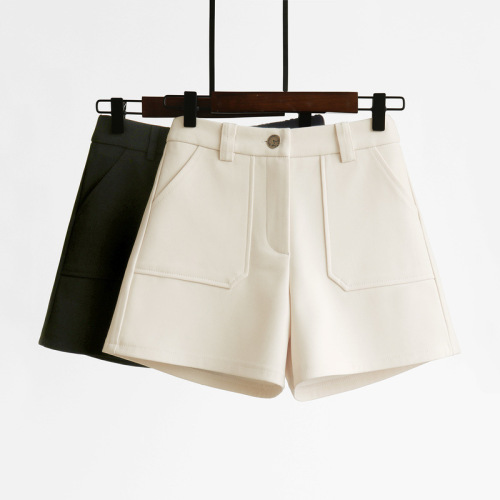 High-waisted, wide-leg loose casual shorts