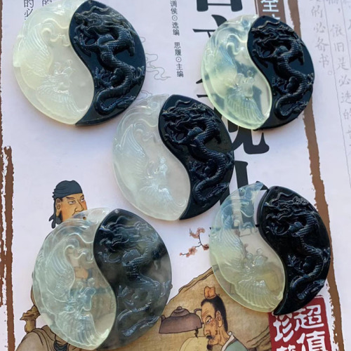 Natural jade dragon and phoenix pair pendant Xiuyu Bagua color black and white with dragon and phoenix pair pendant couple model