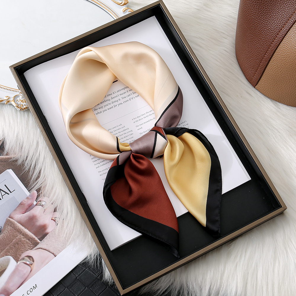 Suzhou-Hang moda simple bolsas atadas pelo simple bufandas comerciales tendencia de color multicolor 70CM pequeña toalla cuadrada mujer