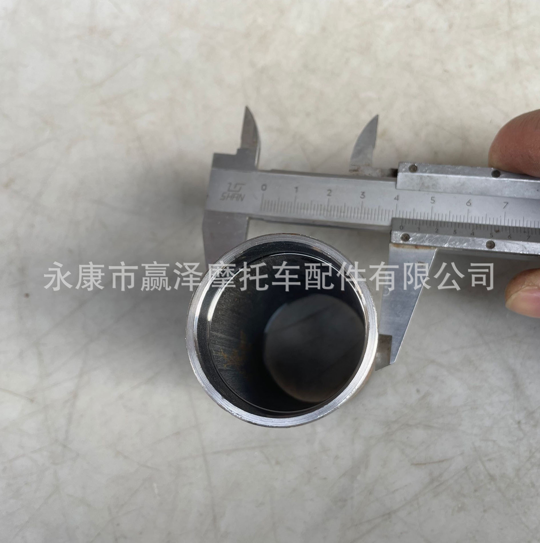 Four-wheel steel tube go-kart electric motorcycle accessory modified steering wheel mount 6-hole bearing housing