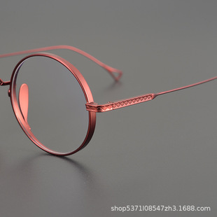 �͹���ʽ���p�R���м�����R��Ů⁼�ȫ������ҕ�Ȕ�С�����R��