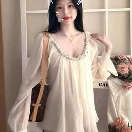 大码女装胖MM法式高级感珍珠亮片雪纺衫春夏款气质百搭纯欲风上衣