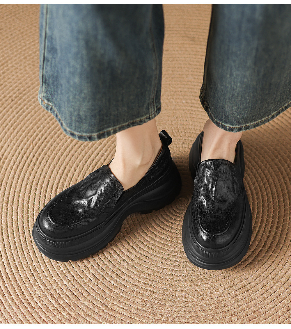 Giày lười nữ da cừu đế dày tăng chiều cao form mũi vuông — màu đen chi tiết 16