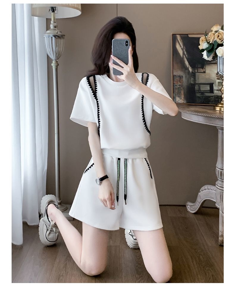 Warm Maple Black Sports Casual Suit Women, Summer 2026 New Style, Youthful Stylish, Petite And Plus Size Shorts For_ecoleips.com