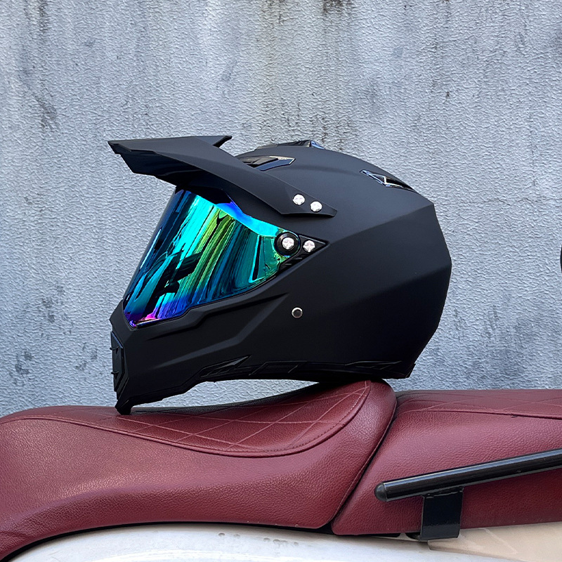 Casco de campo traviesa Casco de carreras de motos Casco de carretera Casco de doble propósito para hombres y mujeres Casco de tracción de cuatro estaciones Casco completo Orz