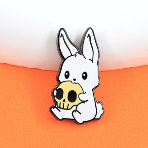 Cartoon Cute Rabbit Holding a Skull Brooch, Dark Gothic Style Metal Badge, European and American Quirky Fun Pin