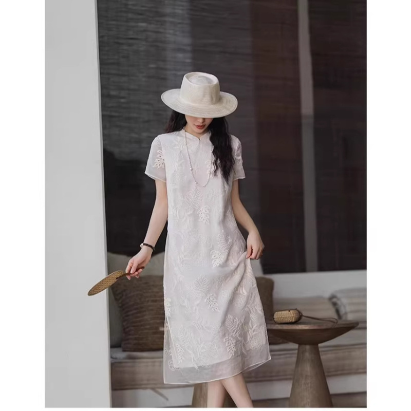 2026 Summer New Style Water-Soluble Embroidery National Style Diagonal Collar Silk Dress Improved Cheongsam Long Dress Women's Dress