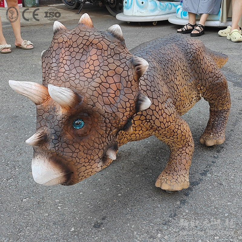 Perro robótico simulación de dinosaurio Tyrannosaurus Rex Dinosaurio eléctrico llamará modelo de movimiento paisaje parque de atracciones modelo de triceratosaurio