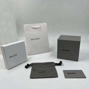 B�Ұ��b ��ɫ������ B���Ʒͨ�����Ұ��b �����ָ�����C