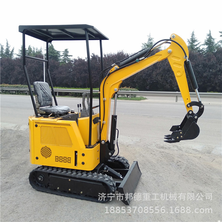 12小型挖掘机挖机 (58).jpg