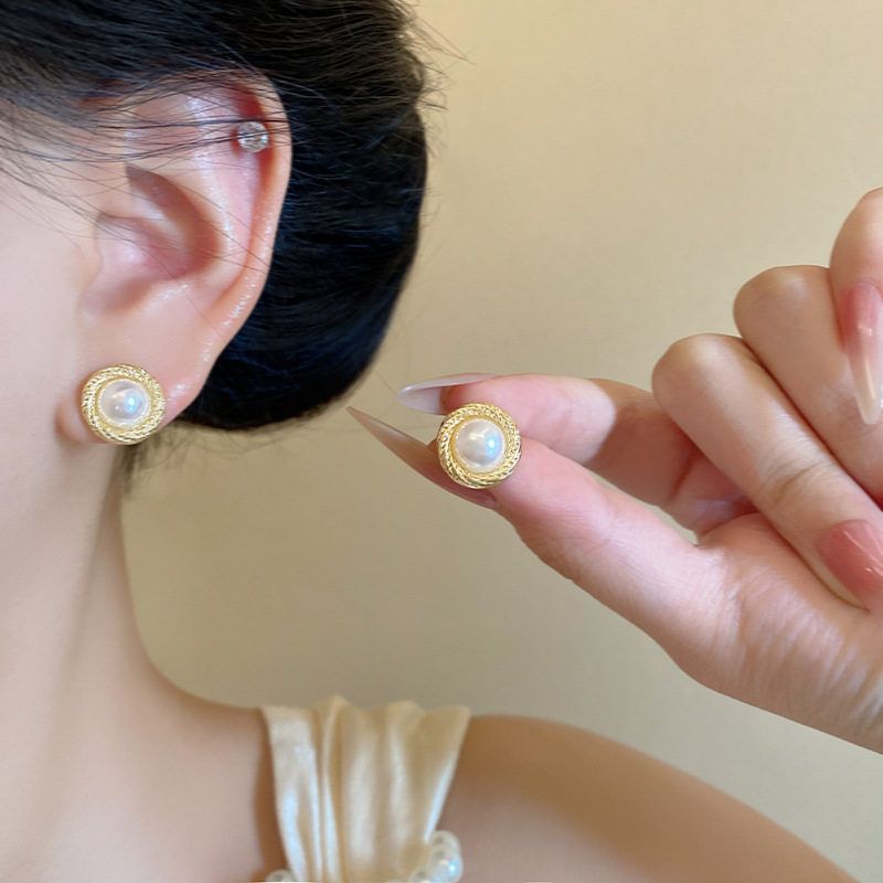 复古法式仿珍珠耳钉女精致轻奢高级感独特耳环百搭时尚小巧耳饰潮|undefined