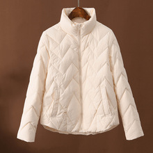 秋冬新款輕型保暖短款羽絨服下擺弧度收腰90白鴨絨修身羽絨短外套