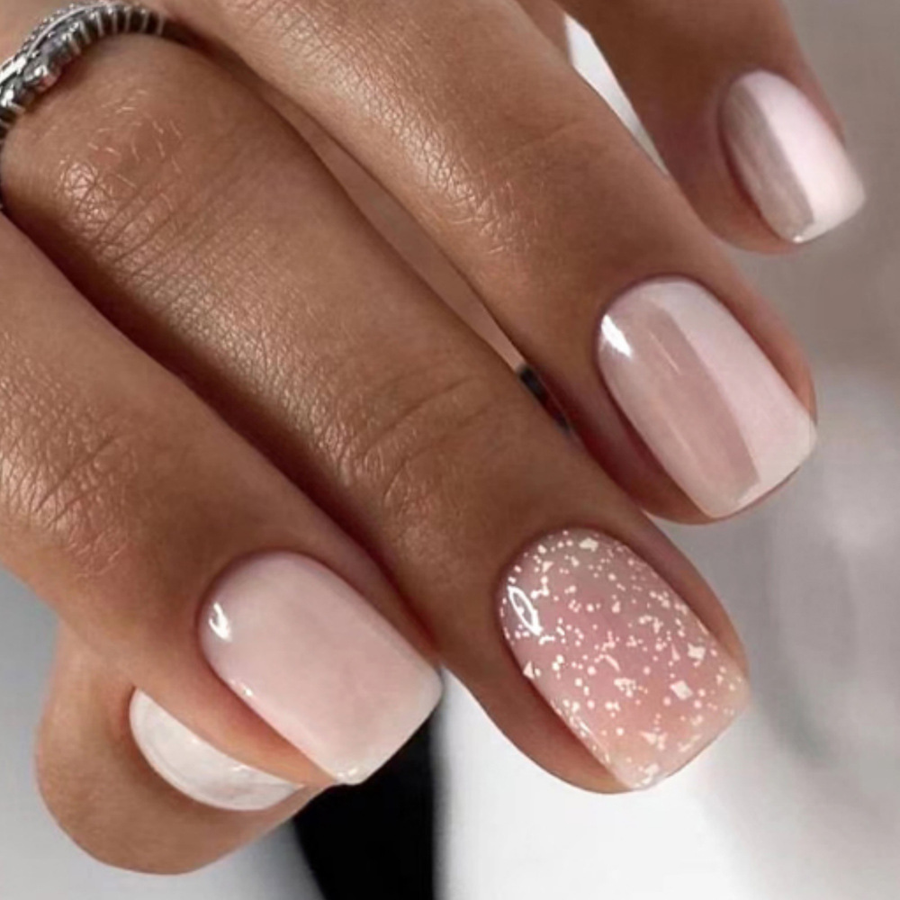 Uñas de uñas rosadas y suaves, naturalmente dulces y de moda, productos terminados al por mayor de 24 piezas, uñas portátiles transfronterizas