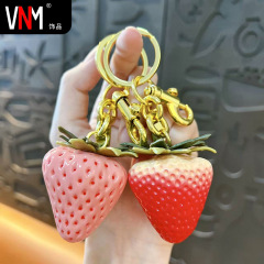 创意仿真大草莓钥匙扣精致可爱包包挂件水果草莓钥匙链小礼品批发