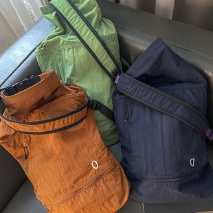 Ultralight! Men's and Women's Urban Fitness Wrinkle-feeling Leisure Outdoor Sports Water-repellent Roll-up Backpack Large Capacity Single-piece Bag