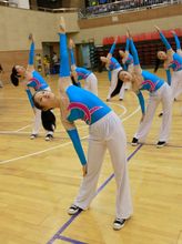 儿童舞蹈体操服小学生校庆表演啦啦队服装中学生团体健美操表演服