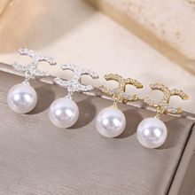 法式高级感珍珠耳钉小众设计感耳环时尚爆款小香风个性潮流耳饰女